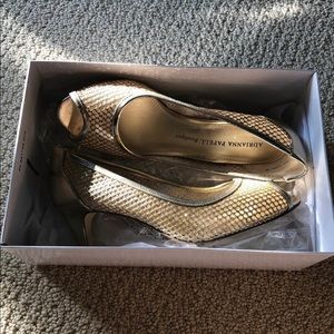 Adrianna Papell Boutique Gold Mesh Heels